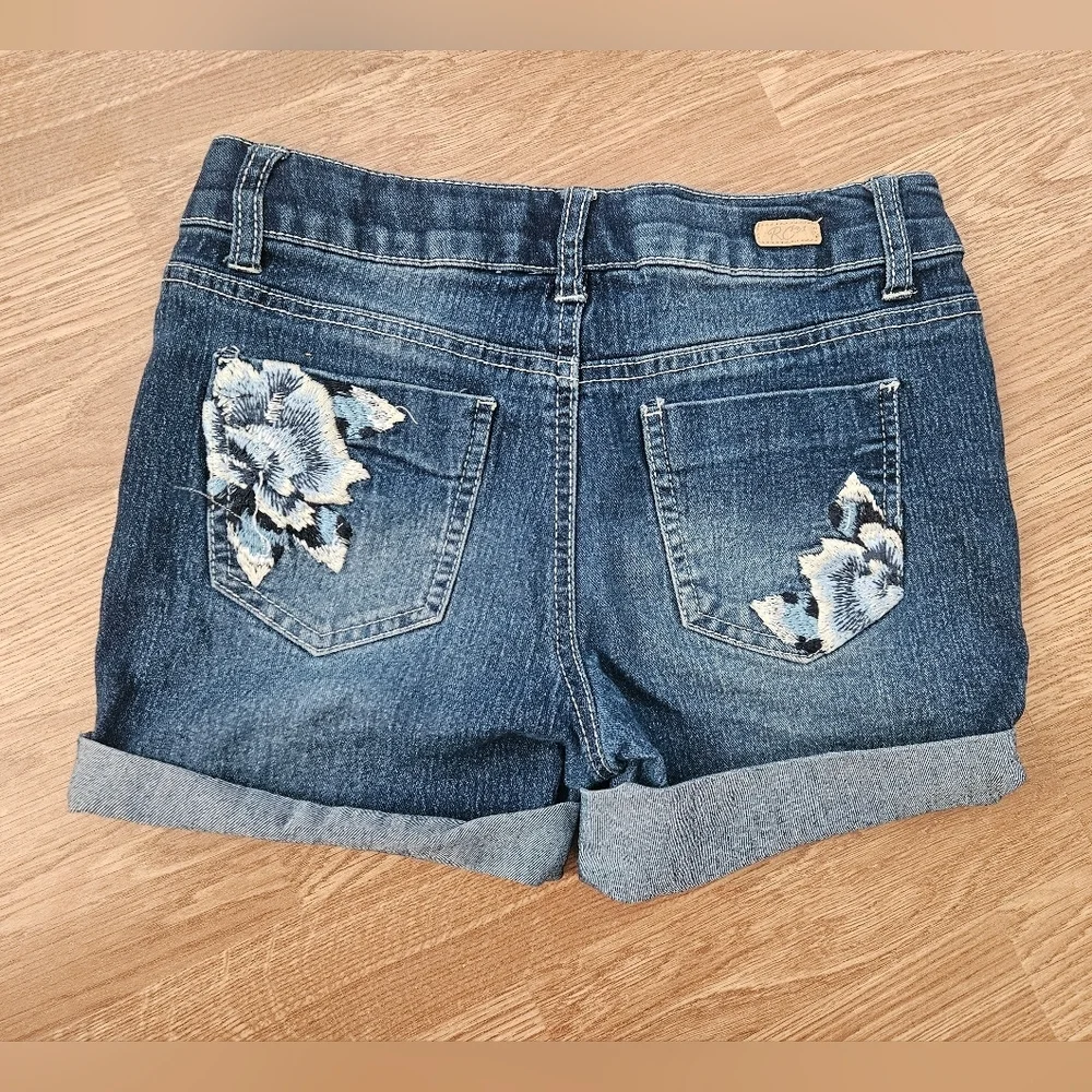 Red Camel Dark Blue Jean Shorts with Floral Embroidered Accents